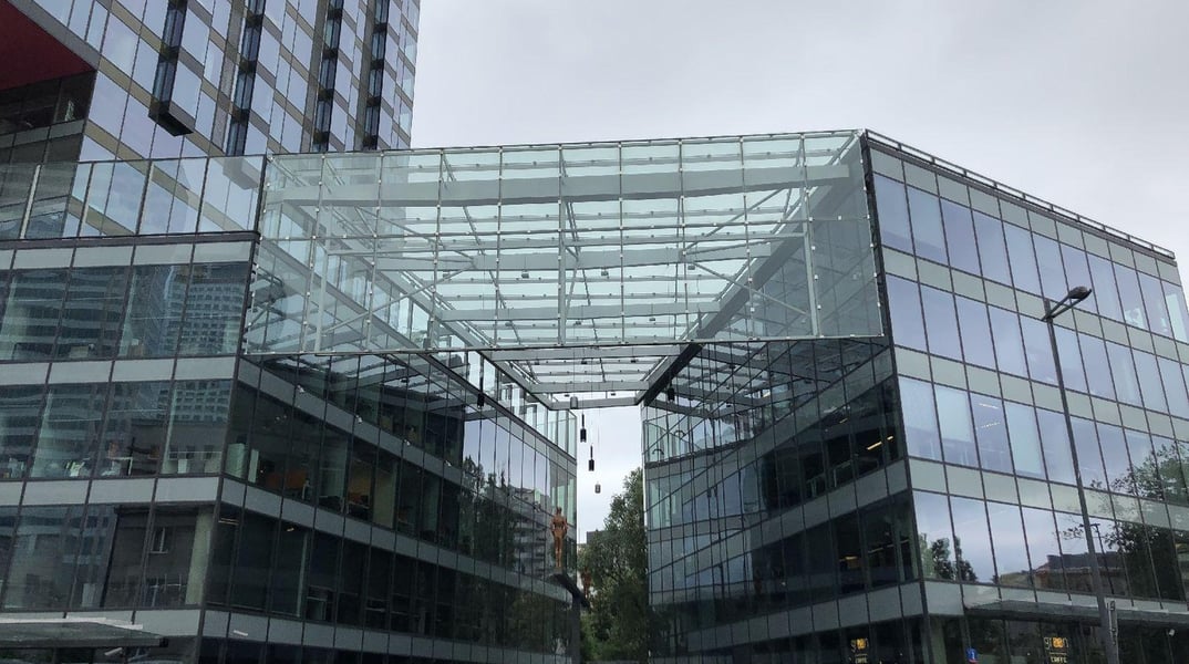 Biura Cosmopolitan Twarda 2, Warszawa - biura na wynajem