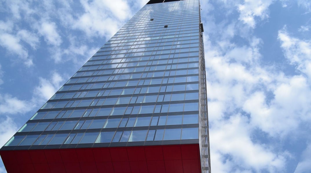 Biura Cosmopolitan Twarda 4, Warszawa - biura na wynajem