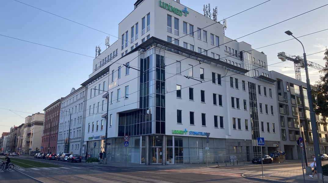Biura Dwór Hamburski, Poznań - biura na wynajem