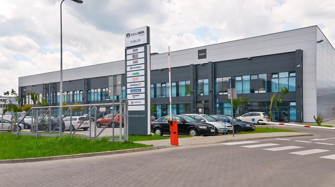 Biura Ideal Distribution Center, Warszawa - biura na wynajem