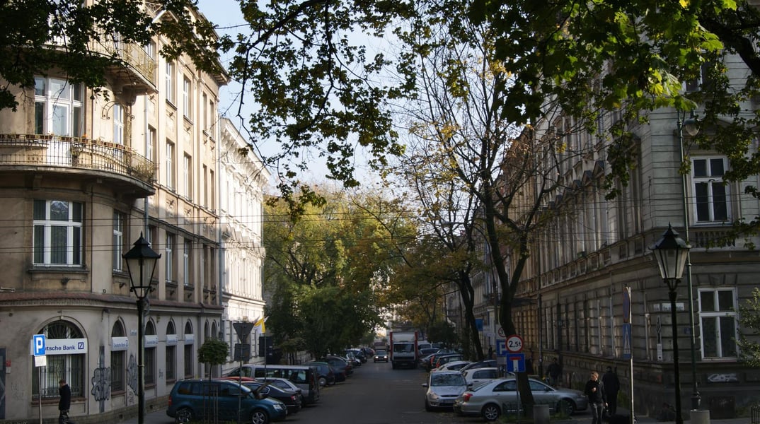 Offices Józefa Sarego 18, Kraków - offices for rent