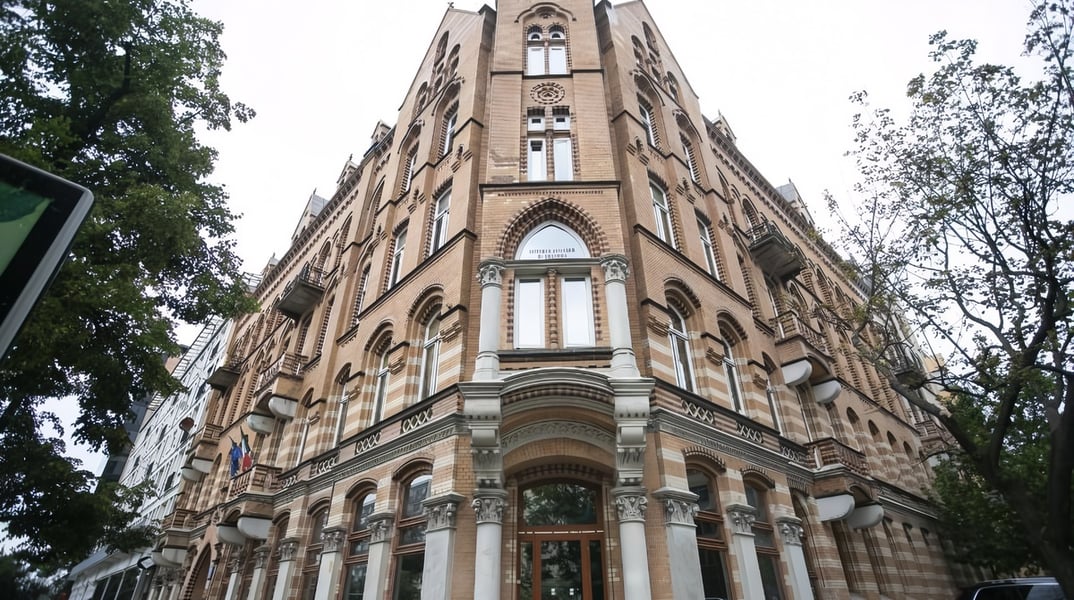 Biura Kamienica Taubenhausa, Warszawa - biura na wynajem