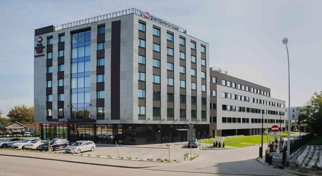 Kosmatki 8, Warszawa - biura na wynajem