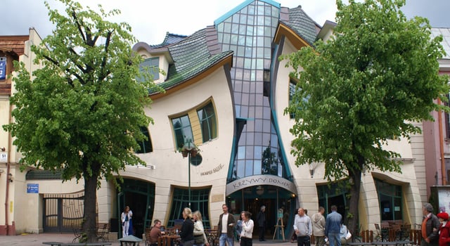 Krzywy Domek, Sopot - biura na wynajem