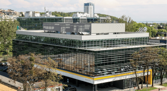 Łużycka Plus, Gdynia - offices for rent