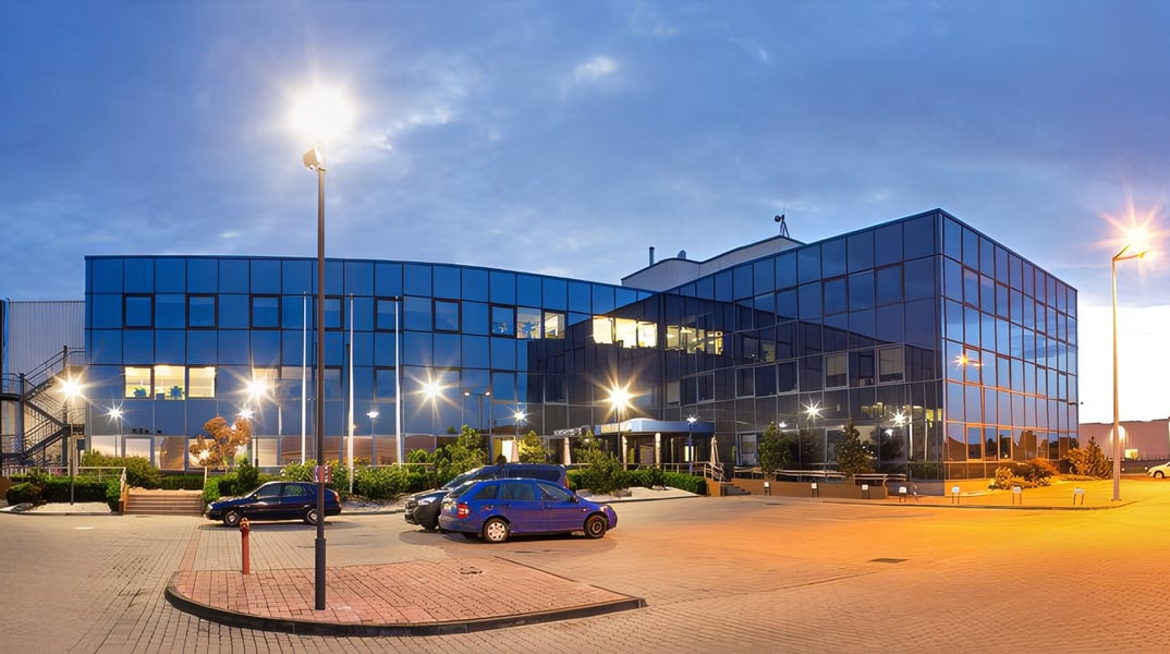 Biura Manhattan Distribution Center, Warszawa - biura na wynajem