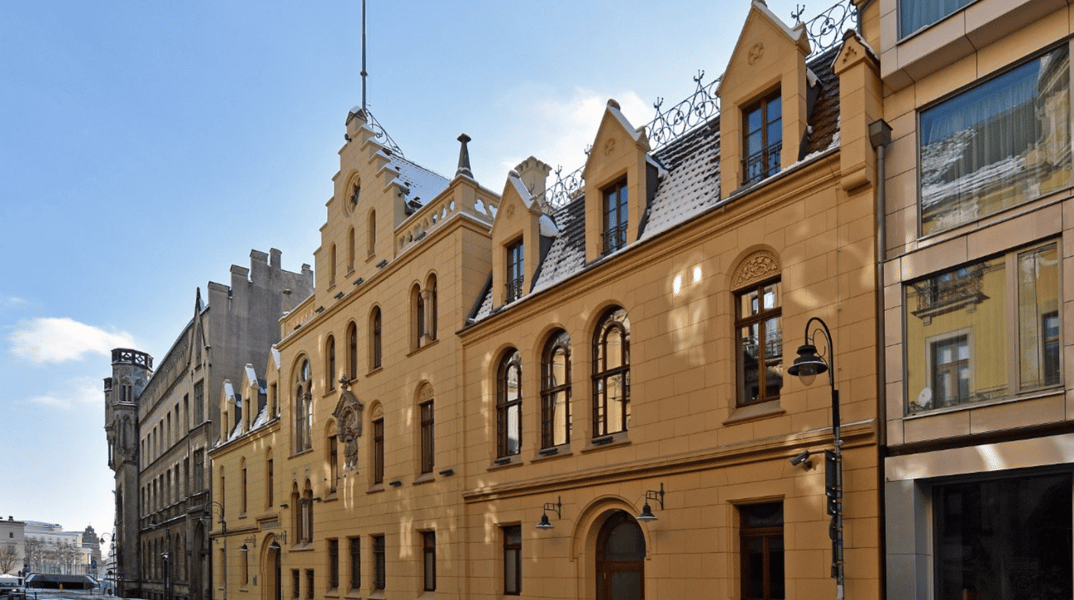 Biura Pałac Ballestremów, Wrocław - biura na wynajem