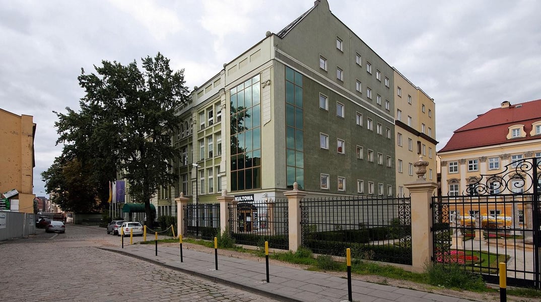 Biura Pod Złotym Dębem, Wrocław - biura na wynajem