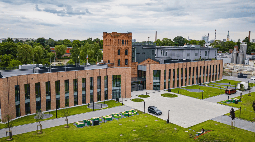 Offices Re_connect, Łódź - offices for rent