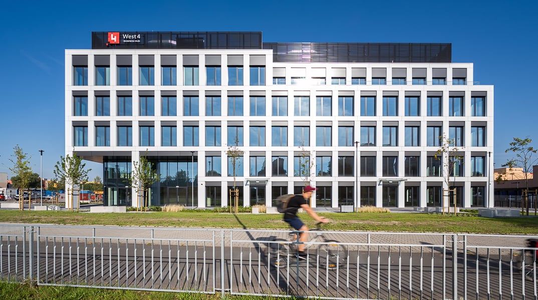 Biura West 4 Business Hub - Budynek A, Wrocław - biura na wynajem