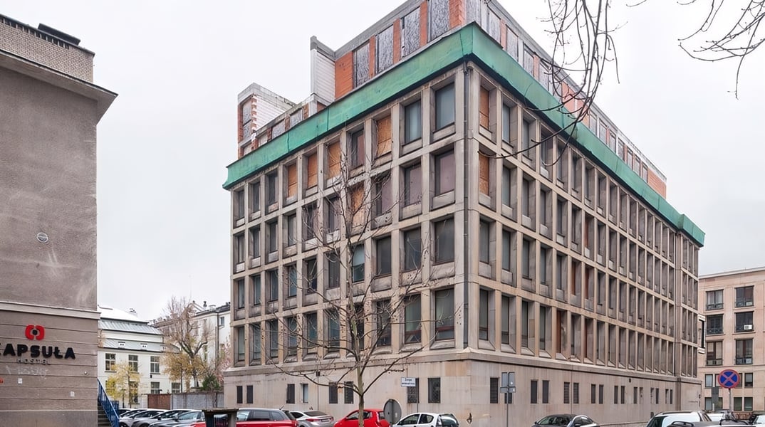 Brain Embassy Czackiego, Warszawa