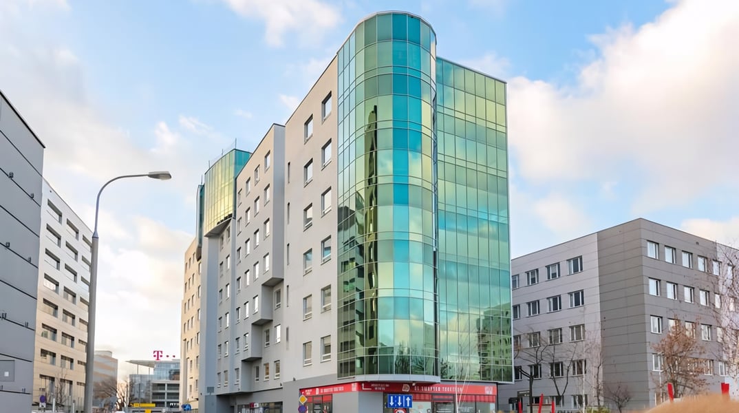 Brain Embassy Postępu, Warszawa