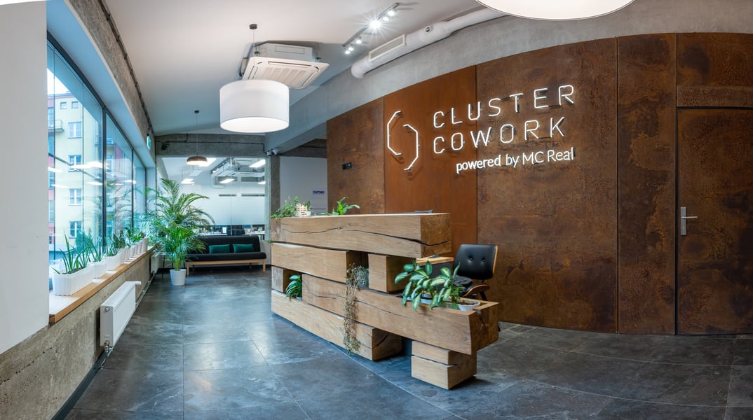 Cluster - Plac Inwalidów, Kraków