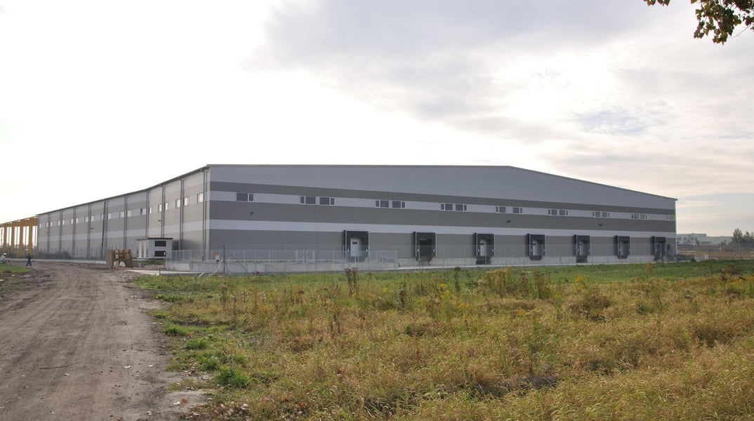 Magazyny Altmaster Pęcice, Warszawa - magazyny do wynajęcia