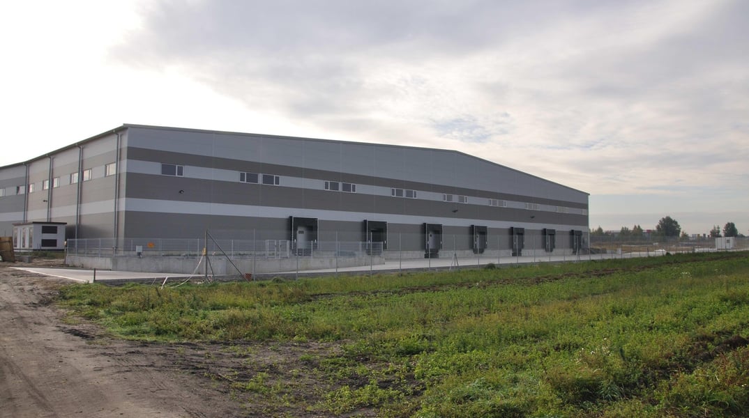 Magazyny Altmaster Pęcice, Warszawa - magazyny do wynajęcia