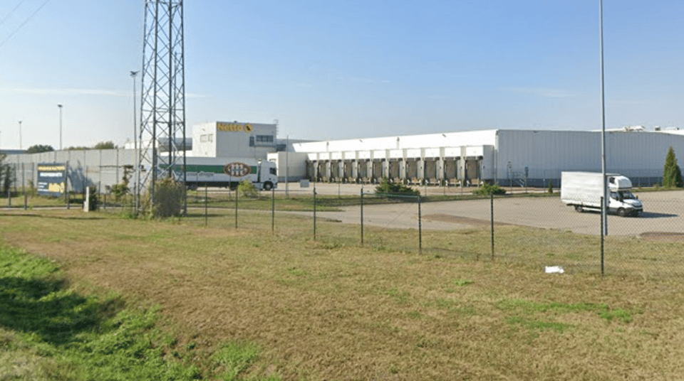 Warehouses Centrum Logistyczne Netto Polska (Tesco), Warszawa - warehouses for rent
