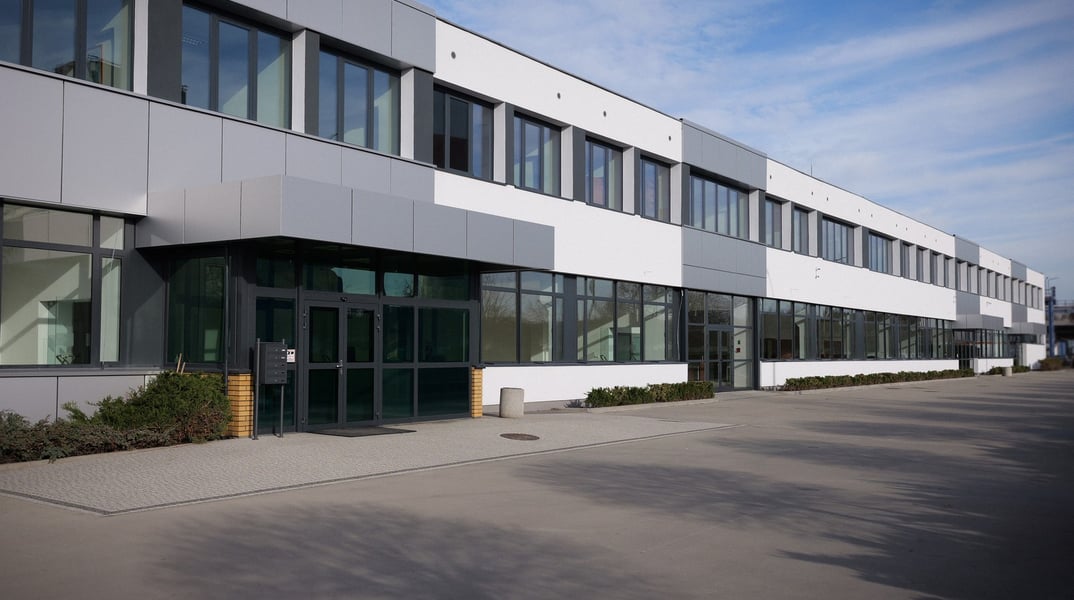 Magazyny Chełmżyńska 180, 04-464 Warszawa - magazyny do wynajęcia