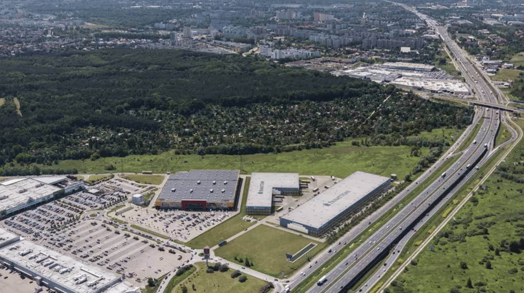 Magazyny ELI Warsaw Targówek, 03-226 Warszawa - magazyny do wynajęcia
