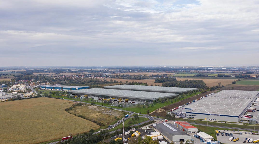 Warehouses Mountpark Wrocław, Wrocław - warehouses for rent